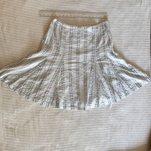 Long skirt, ribbon design